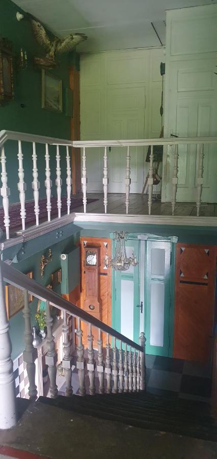 Apartamento Dom Pod Orlimi Skalami - Blisko Zamku Czocha Leśna Exterior foto