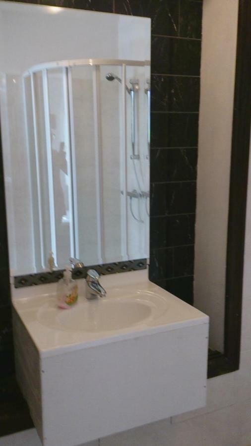 Apartamento Dom Pod Orlimi Skalami - Blisko Zamku Czocha Leśna Exterior foto