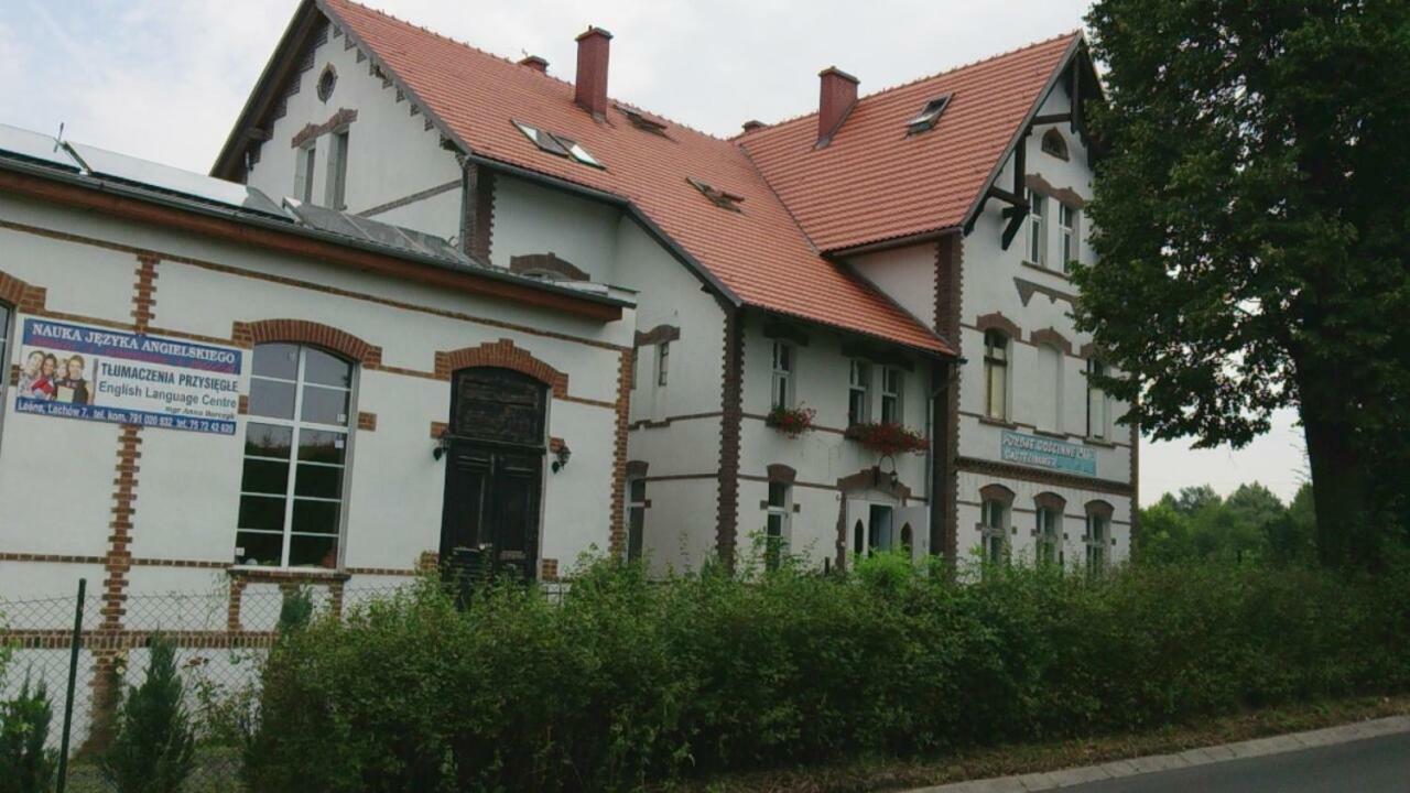 Apartamento Dom Pod Orlimi Skalami - Blisko Zamku Czocha Leśna Exterior foto