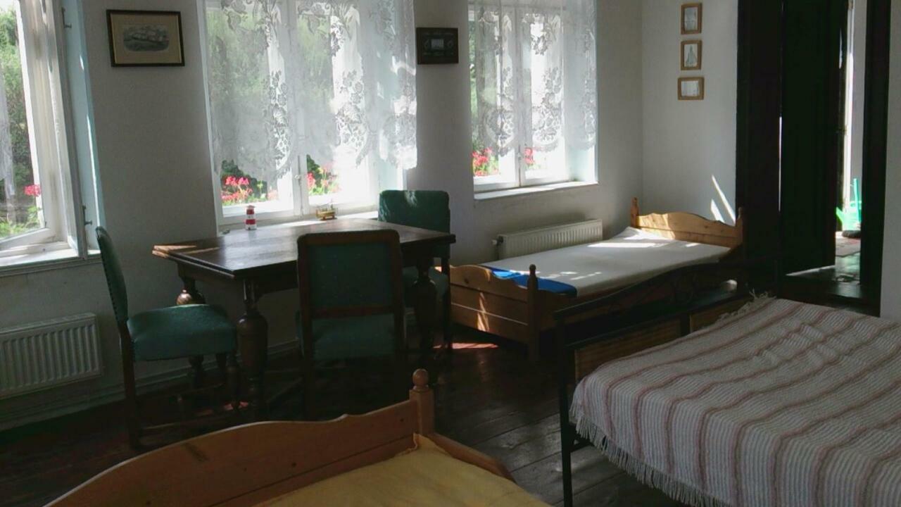 Apartamento Dom Pod Orlimi Skalami - Blisko Zamku Czocha Leśna Exterior foto